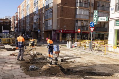 Obras en las calles Nicasio Pérez, Cerámica y Doctor Montero - PHOTOGENIC