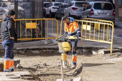 Obras en las calles Nicasio Pérez, Cerámica y Doctor Montero - PHOTOGENIC