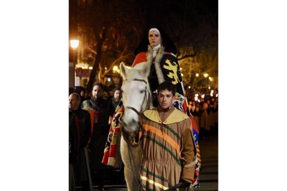 Llegada de la Reina Juana a Tordesillas. PHOTOGENIC