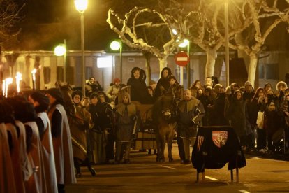 Llegada de la Reina Juana a Tordesillas. PHOTOGENIC