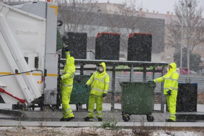 Trabajadores.- Nieva en Valladolid.- PHOTOGENIC