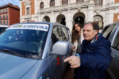 Presentación del Rally solidario Valladolid-Marruecos organizado por Roberto Carranza. -PHOTOGENIC