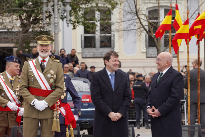 El rey preside el acto por el 375 aniversario del Regimiento de Caballería ‘Farnesio’ 12. Miriam Chacón / ICAL .