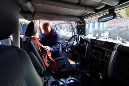 Presentación del Rally solidario Valladolid-Marruecos organizado por Roberto Carranza. -PHOTOGENIC