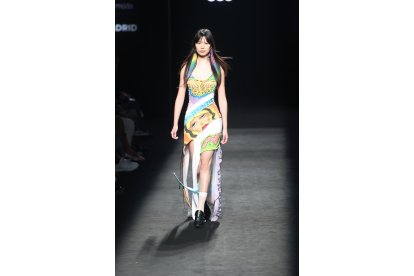 Desfile del diseñador Vallisoletano Juan VG en la 23º edición de Mercedes -Benz Fashion Week. Juan Lázaro / ICAL