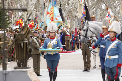 El rey preside el acto por el 375 aniversario del Regimiento de Caballería ‘Farnesio’ 12. Miriam Chacón / ICAL .
