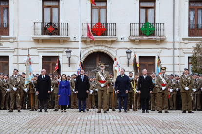 El rey preside el acto por el 375 aniversario del Regimiento de Caballería ‘Farnesio’ 12. Miriam Chacón / ICAL .