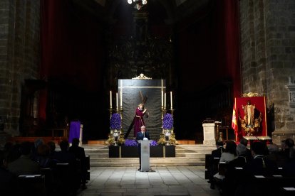 El periodista Luis Jaramillo pronuncia el pregón de la Semana Santa de Valladolid 2024.-ICAL