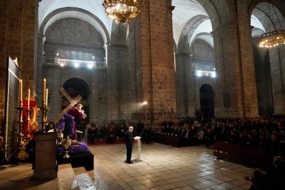 El periodista Luis Jaramillo pronuncia el pregón de la Semana Santa de Valladolid 2024.-ICAL