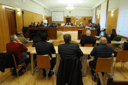 Primera sesión del juicio en Valladolid del caso conocido como 'Perla Negra', en el que se sientan en el banquillo de los acusados doce ex altos cargos de la Junta de Castilla y León y empresarios. -PHOTOGENIC