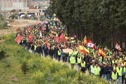 Tractorada en Valladolid. Marcha a pie y en tractor por la ciudad.-PHOTOGENIC
