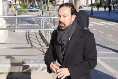 Primera sesión del juicio en Valladolid del caso conocido como 'Perla Negra', en el que se sientan en el banquillo de los acusados doce ex altos cargos de la Junta de Castilla y León y empresarios. -PHOTOGENIC