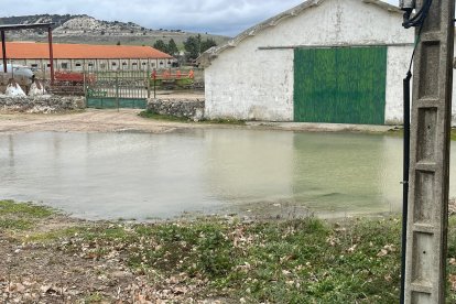Desborde del Esgueva en Villanueva de los Infantes - AYUNTAMIENTO DE VILLANUEVA DE LOS INFANTES