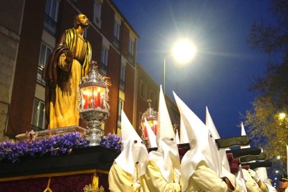 Procesión del Perdón y la Esperanza con el paso 'Jesús de la Esperanza' en una imagen de archivo de 2023
