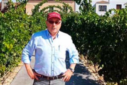 BURGOS / EL LAGAR DE ISILLA El Lagar de Isilla es un complejo turístico promovido por  el empresario burgalés José Zapatero en torno al mundo del vino. Una bodega elaboradora, hotel, dos restaurantes, turismo rural, actividades de ocio y una bodega subterránea en el centro de Aranda de Duero integran un proyecto de futuro con proyección internacional.