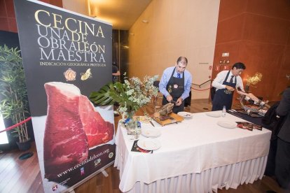 La cecina de León no faltó.