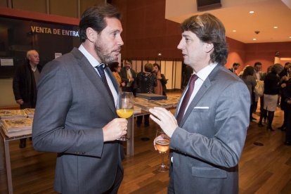 Óscar Puente y Carlos Martínez.