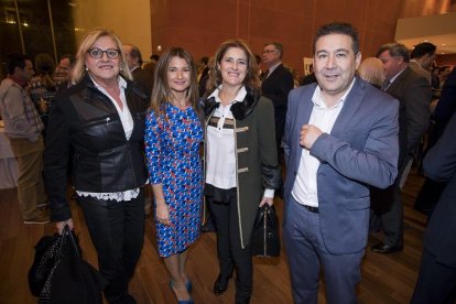 Mar González, Marisa Vázquez, Paloma Vallejo y Luis Mariano Santos.