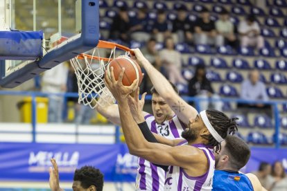 Encuentro entre el UEMC Real Valladolid y Melilla