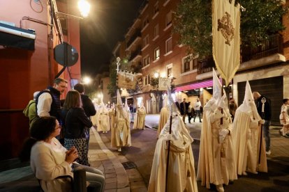 Procesión del Perdón y la Esperanza con el paso 'Jesús de la Esperanza'