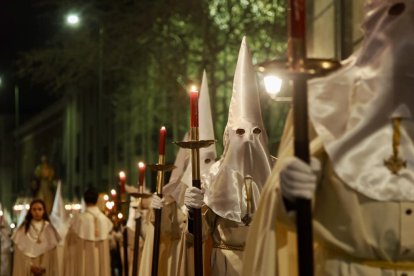 Procesión del Perdón y la Esperanza con el paso 'Jesús de la Esperanza'