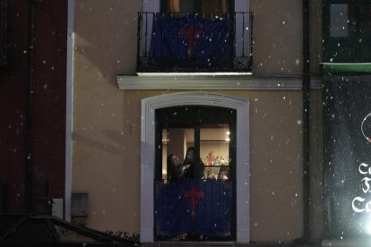 Nieve en el centro durante el Martes Santo