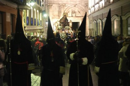 La lluvia impide la procesión del Encuentro