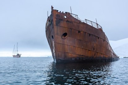 Antonio de la Rosa en el círculo polar antártico