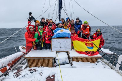 Antonio de la Rosa en el círculo polar antártico