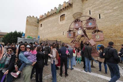 Fuensaldaña regresa al medievo en homenaje a Edward Cooper