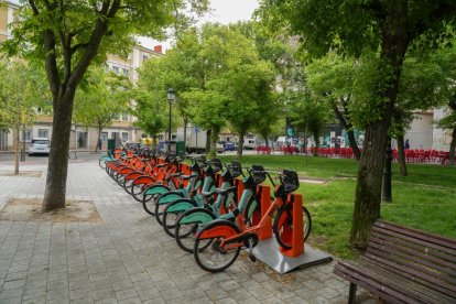 Zona de estacionamiento de BIKI en la calle de los Alamillos en Valladolid