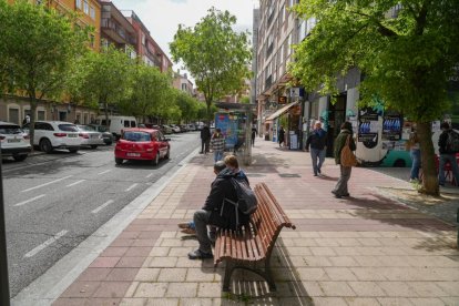 Banco en la calle de los Alamillos de Valladolid