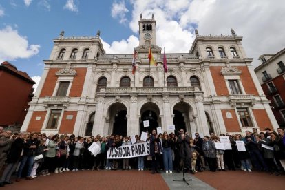 Concentración para pedir justicia por Sergio Delgado. PHOTOGENIC