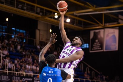 Fuenlabrada-UEMC RV