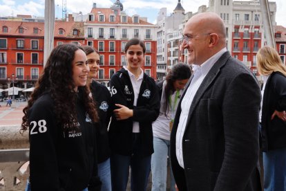 Recepción al Munia Panteras en el Ayuntamiento de Valladolid