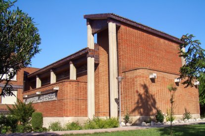 El colegio Juan XXIII, elegido por los arquitectos de Valladolid para recibir la placa DOCOMOMO por su especial valor patrimonial