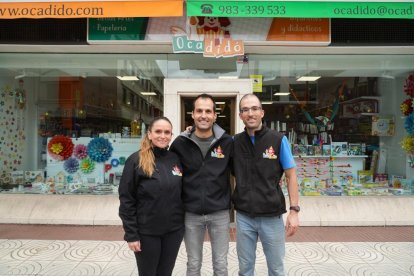 Sara Santa Úrsula, Fabián Mata y Diego Mata, equipo de