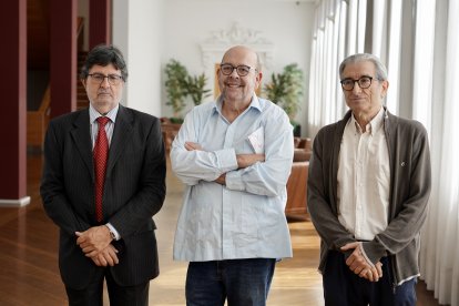Rueda de prensa para la presentación de La Quimera de Plástico, en su 40 aniversario, en el Teatro Calderón.