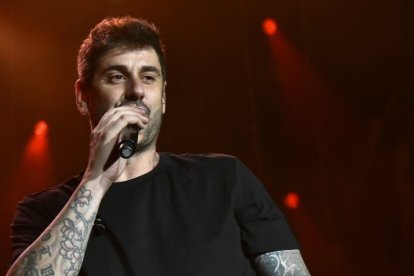 Melendi durante el concierto