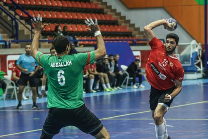 Mahmoud Abdel Azize ‘Gedo’, en acción con el Al Ahly.