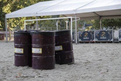 Preparativos de Moreras para la noche de San Juan