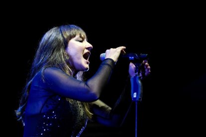 Eva Amaral, en un momento de su actuación en el Conexión Valladolid