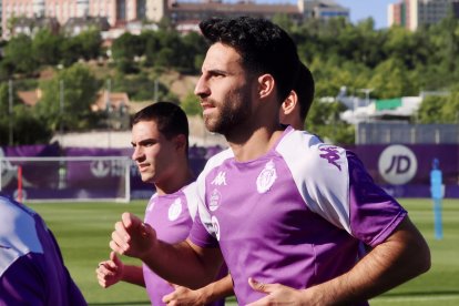 Cömert en el primer entrenamiento del Real Valladolid de la temporada 2024 2025