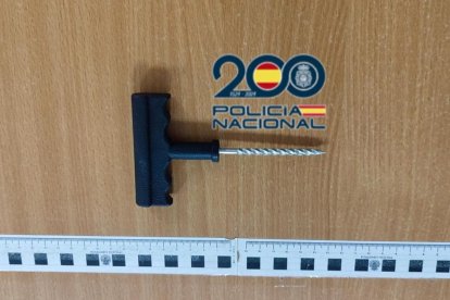 Imagen del pincho intervenido en la detención de esta madrugada en Las Delicias.