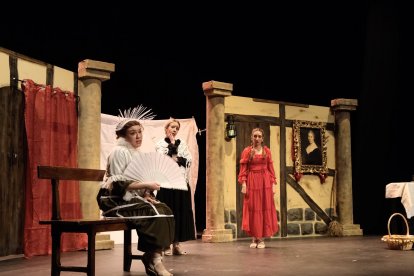 ‘Las tres criadas’, una obra de Teatro D’Sastre