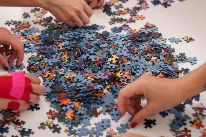 Final por equipos del Campeonato Mundial de Puzzles.