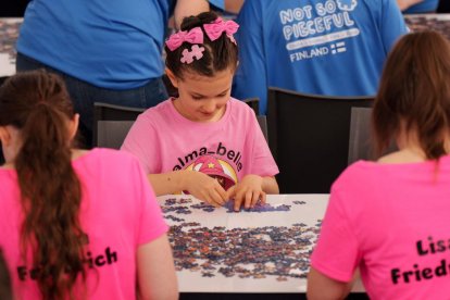 Final por equipos del Campeonato Mundial de Puzzles.