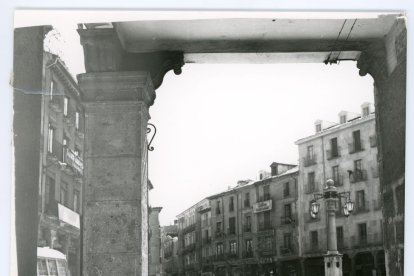Vista de Fuente Dorada, desde los soportales en 1963
