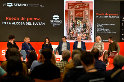 La actriz Pilar López de Ayala en la presentación de 'La alcoba del sultán'