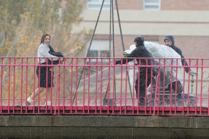 Malena Alterio en el rodaje de la serie 'Cochinas' de Prime en Valladolid